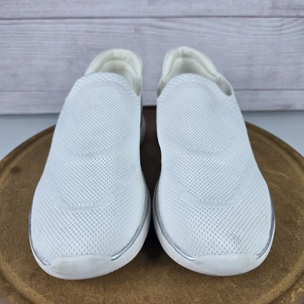 STQ Slip On White Knit Shoes Womens Breathable Fashion Comfort Sneakers Size 7